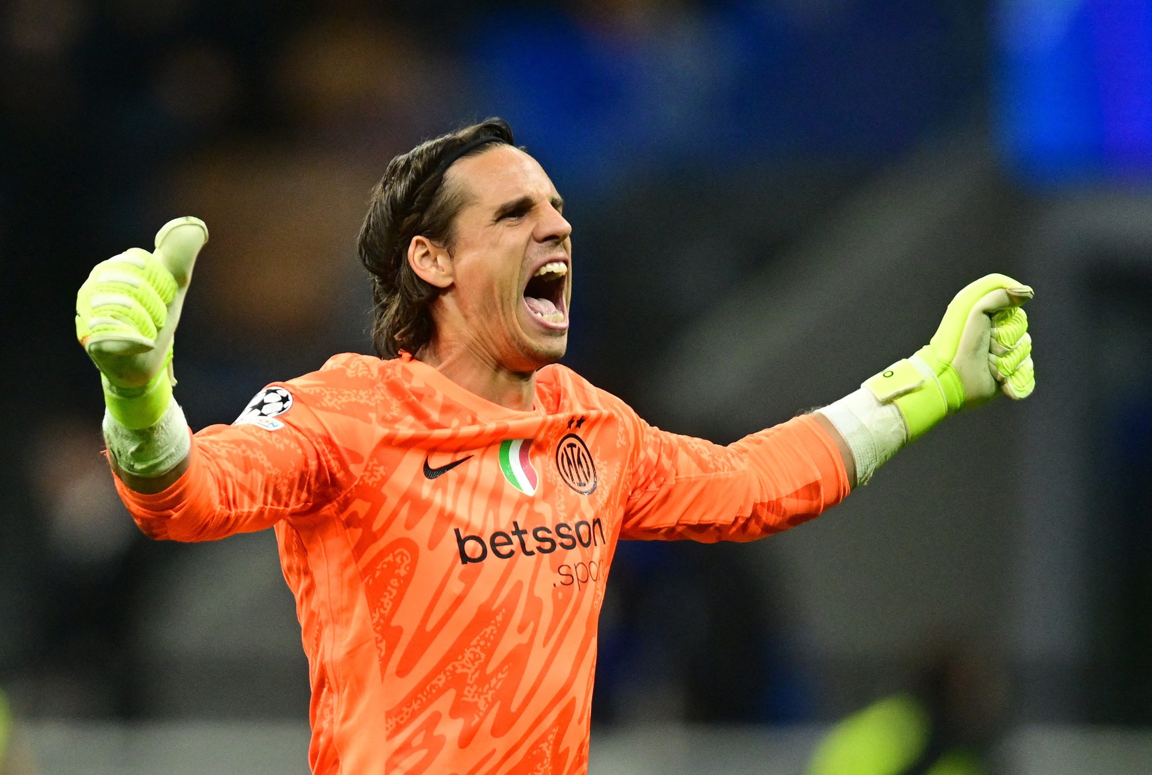 开云体育官方app-意天空记者：索默未来仍不明确，国米在寻找新的主力门将